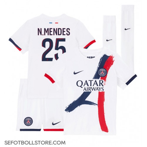 Paris Saint-Germain Nuno Mendes #25 Replika babykläder Bortaställ Barn 2024-25 Kortärmad (+ korta byxor)